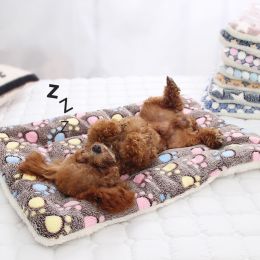 Pet Winter Cushion For Indoor Dogs & Cats; Anti-slip Warm Cat Bed With Paw Pattern; Cute Pet Bed Mat (size: M)